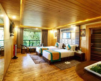 Hotel Fairmount - Shimla - Bedroom