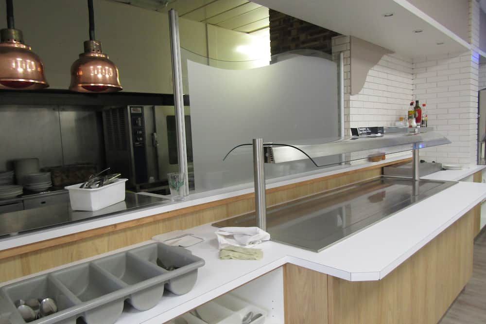 Comfort Hotel Aeroport Lyon St Exupery