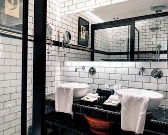 M Boutique Hotel - Ipoh - Baño