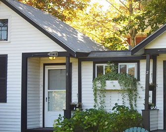 Otter Creek Inn - Mount Desert