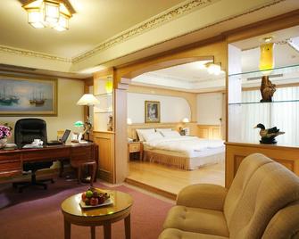 Kingdom Hotel - Hsinchu - Schlafzimmer