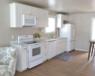 The West End Cottage - Buhl - Cocina