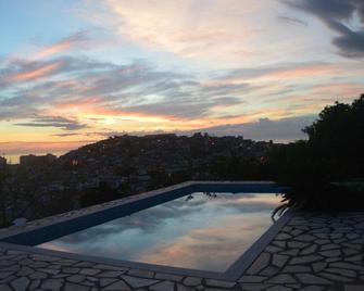 Casa Dos Arcos Bed and Breakfast - Arraial do Cabo - Bazén
