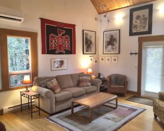 Moon Dance Cabin - Madeira Park - Soggiorno