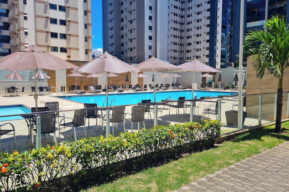 سلافييرو فيتوريا - فيتوريا (البرازيل) - حوض السباحة