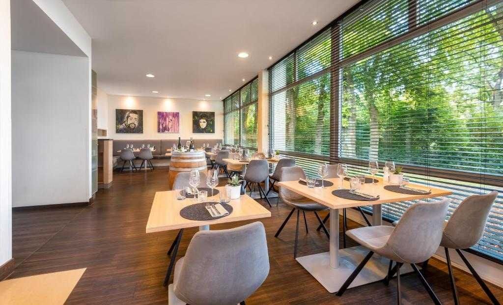 Sunday Hotel Bielefeld Johannisberg - Bielefeld - Restaurant