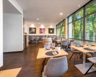 Sunday Hotel Bielefeld Johannisberg - בילפלד - מסעדה