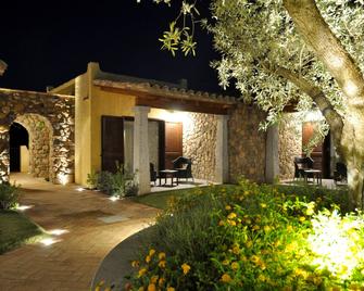 Le Anfore Hotel - Villasimius