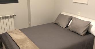 Comfortable 2-bedroom apartment in El Cañaveral near Wanda Airport - Madrid - Habitación