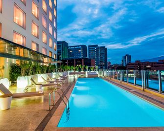 Medellin Marriott Hotel - Medellín - Bể bơi