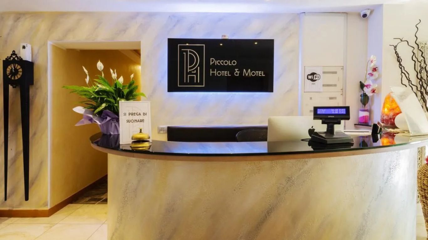 Piccolo Hotel