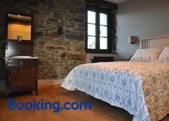 Casa Pacho Apartamentos Rurales - Luarca - Slaapkamer