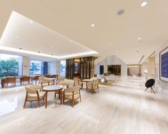 Hanting Hotel Rizhao Railway Station - Rizhao - Lobby