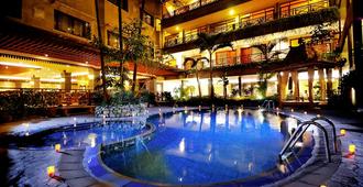 Sukajadi Hotel - Bandung - Pool