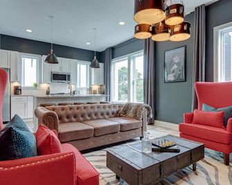 Free Early Check in & Parkingrooftop Deckgame Rm - Nashville - Sala de estar