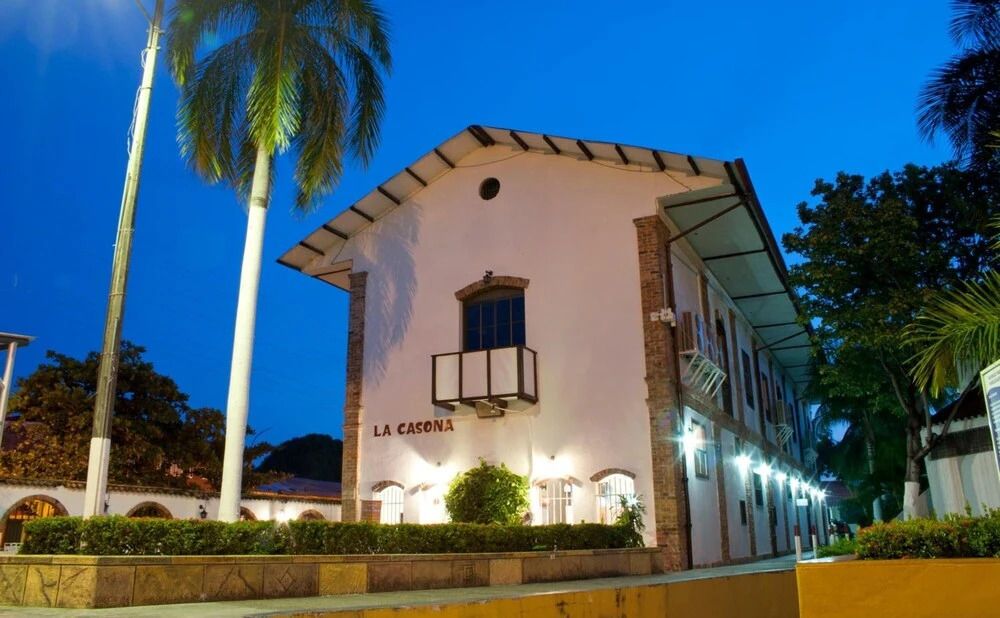 هوتل لوس بوينتيس