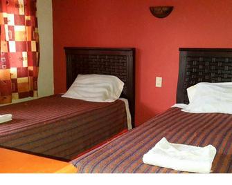 Hotel Clasico Colonial - Comitán - Bedroom