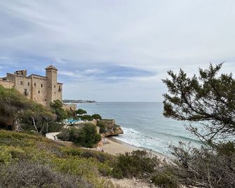 Mediterrani Natura Spa Resort - Tarragona - Servicio de la habitación