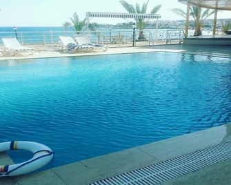Tepe Beach Hotel - Kizkalesi - Piscina