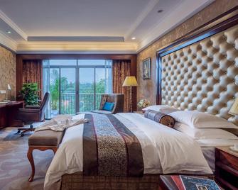 St-Tropez Hotel - Changsha - Bedroom