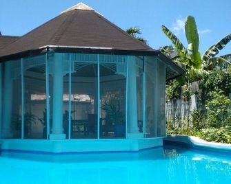 Ca Donata Bed & Breakfast - Tagaytay - Pool