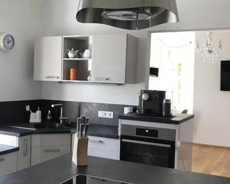Villa Neidstein - Luxurious first floor apartment - Weigendorf - Cocina