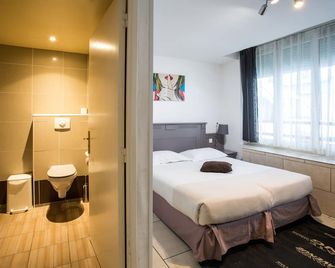 فندق أوروبا - باريس - غرفة نوم