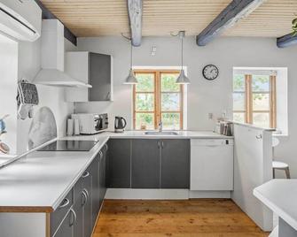 4307-Borre-Busenevej-38 - Borre