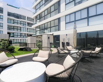 Navarrete by Wynwood House - Lima - Patio