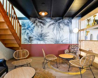 greet Hotel Villeneuve La Garenne - Villeneuve-la-Garenne - Salon