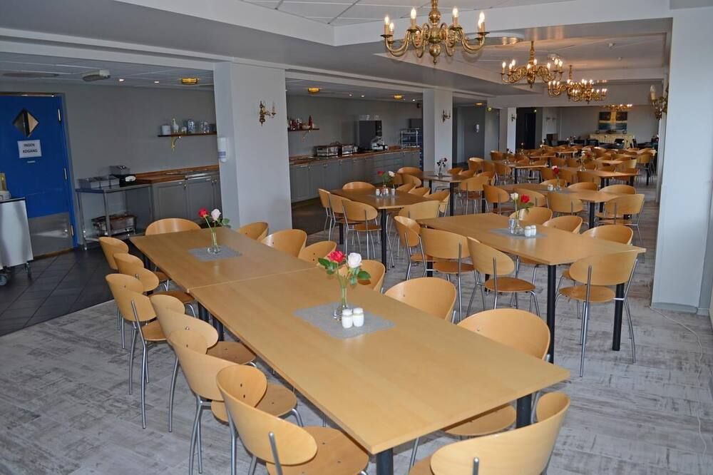 Storstua Omsorg og konferansesenter - Royken - Ресторан