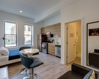 Ground Floor Studios in Chicago by 747 Lofts - Chicago - Living room