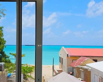Midtown Motel Sxm - Philipsburg - Balcony