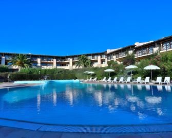 Swadeshi Sporting Hotel Tanca Manna - Arzachena - Piscina