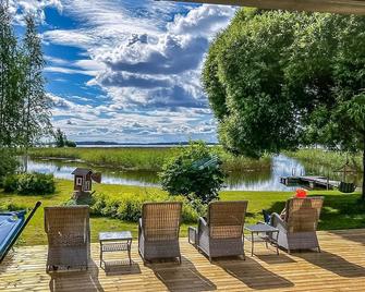 Holiday Home Kiviniemi by Interhome - Municipio de Kerimäki - Patio