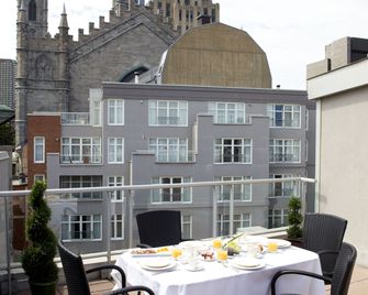 Hotel Saint-Sulpice - Montreal - Balcony