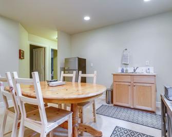 Airy Seattle Apartment about 7 Mi to Downtown! - Seattle - Nhà hàng