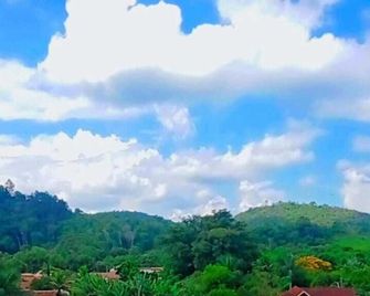 Pousada Mon Desir - Penedo - Vista del exterior