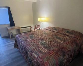 Relax Inn - Indianapolis - Bedroom