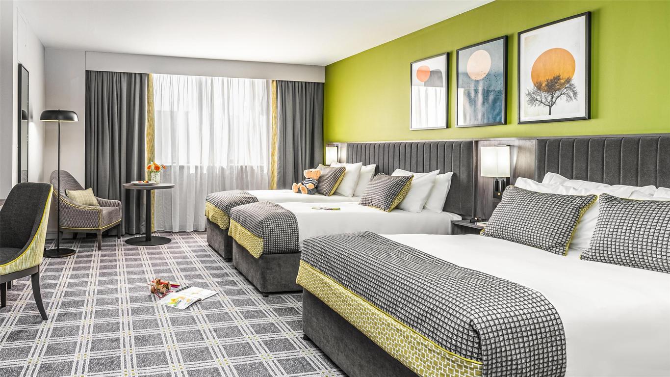 Plaza Hotel Tallaght