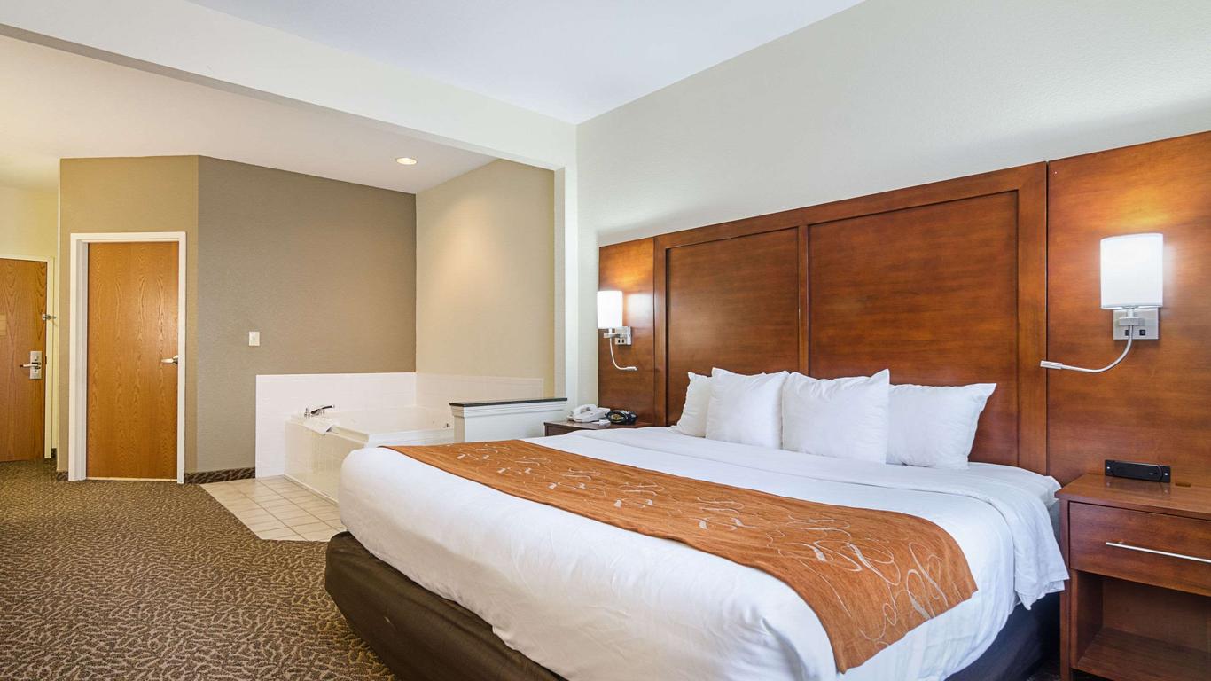 Quality Suites Springdale West I-49