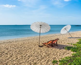 Lanta Halabala Resort - קו לנטה - חוף