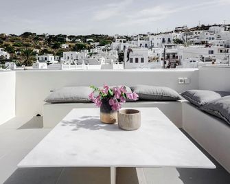 One Manto Square - Mýkonos - Parveke