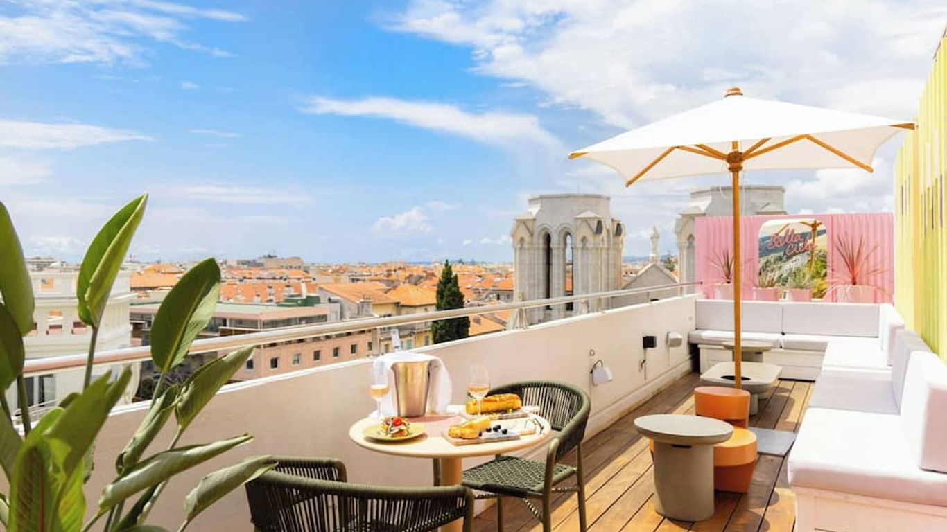 نيس سنتر هوتل