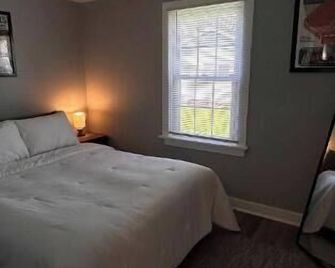 Hershey Kiss Home - Hummelstown - Bedroom