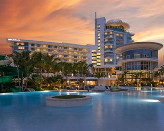 Pier Sixty-Six - Fort Lauderdale - Pool