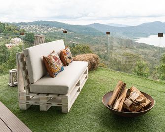 Sukha Resort - La Calera - Balcón