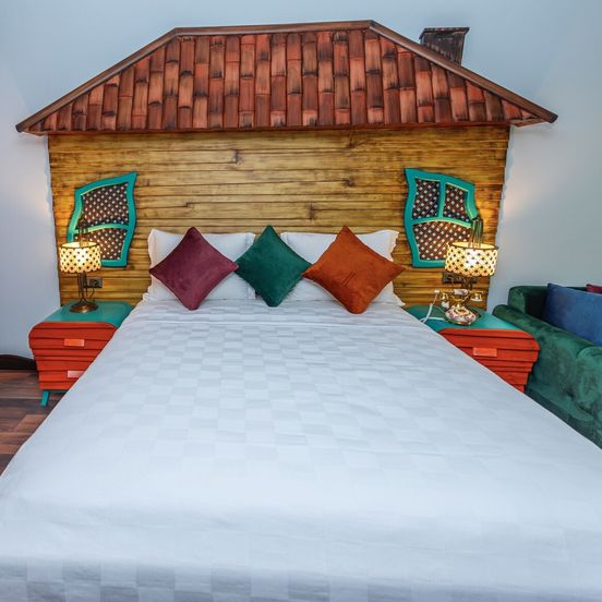 Tok Epik Hotels image 1