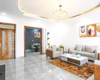Wepick Homes - Kigali - Lobby