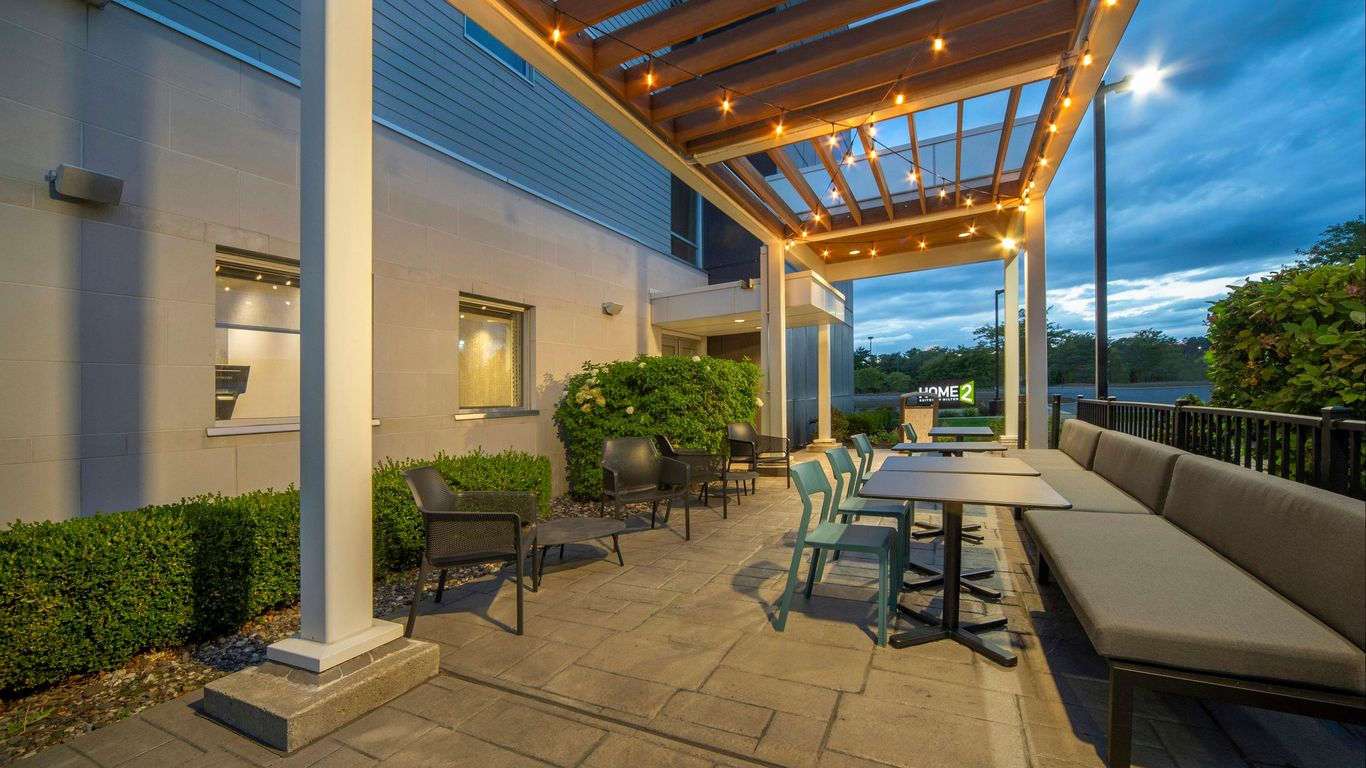 Home2 Suites by Hilton Saratoga Malta